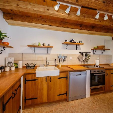 Beautiful Cottage With Heated Pool For 22 Ppl Plaski ภายนอก รูปภาพ