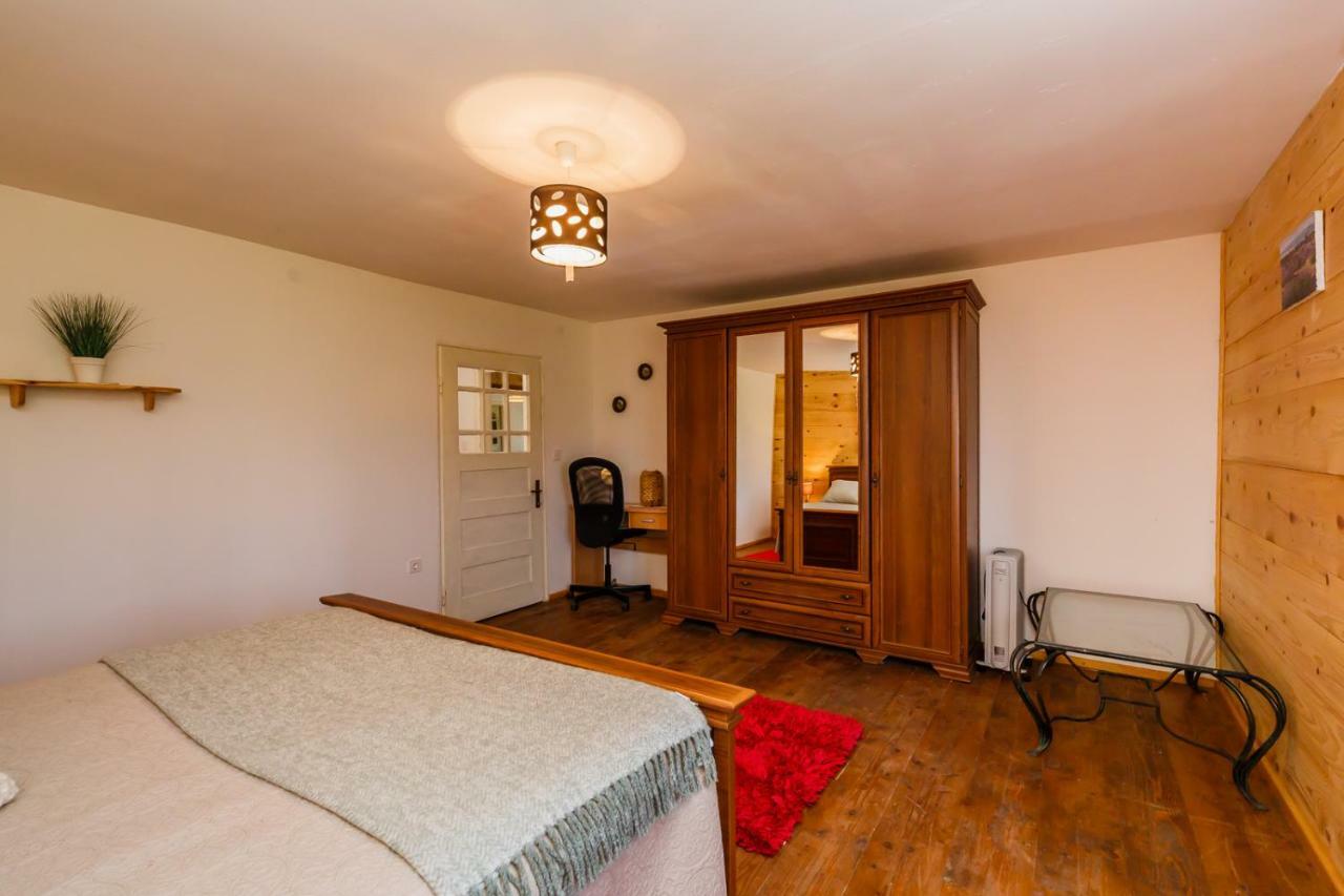 Beautiful Cottage With Heated Pool For 22 Ppl Plaski ภายนอก รูปภาพ