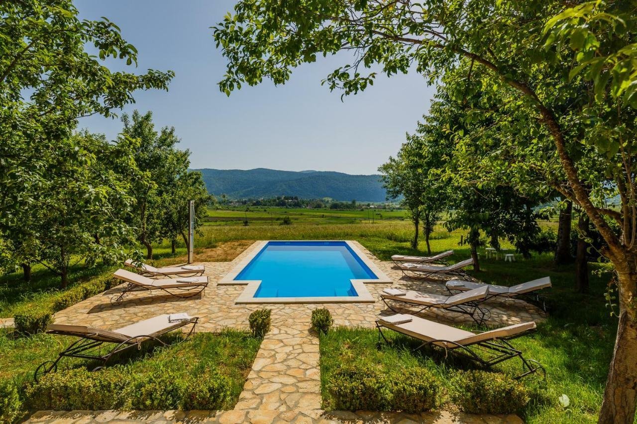 Beautiful Cottage With Heated Pool For 22 Ppl Plaski ภายนอก รูปภาพ