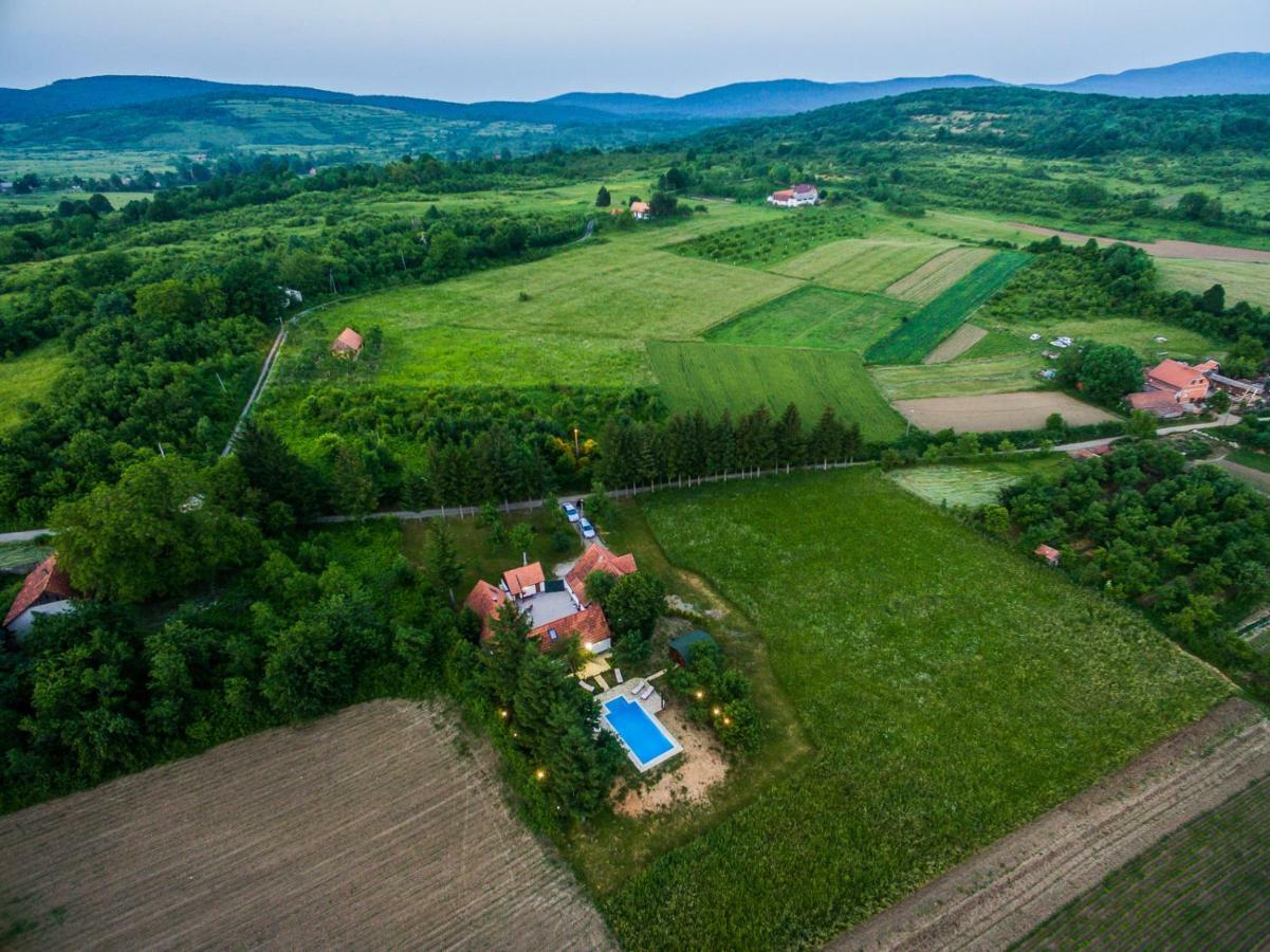 Beautiful Cottage With Heated Pool For 22 Ppl Plaski ภายนอก รูปภาพ