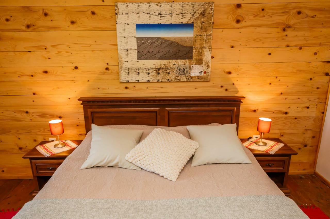 Beautiful Cottage With Heated Pool For 22 Ppl Plaski ภายนอก รูปภาพ