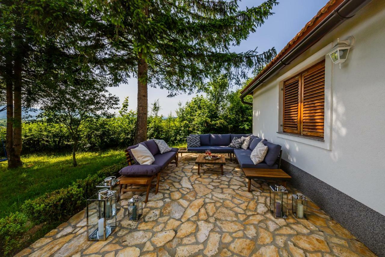 Beautiful Cottage With Heated Pool For 22 Ppl Plaski ภายนอก รูปภาพ