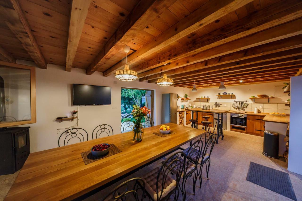 Beautiful Cottage With Heated Pool For 22 Ppl Plaski ภายนอก รูปภาพ