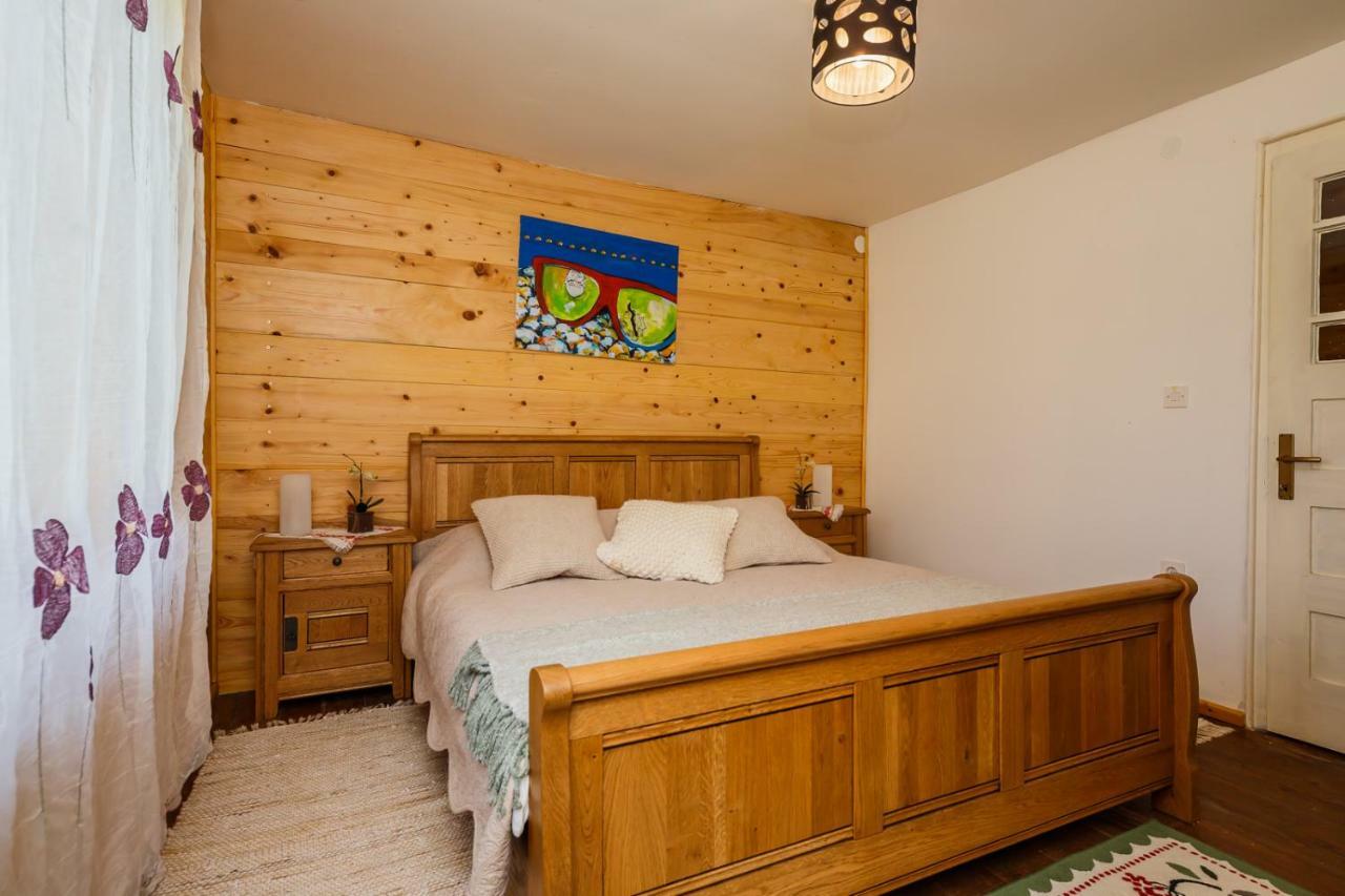 Beautiful Cottage With Heated Pool For 22 Ppl Plaski ภายนอก รูปภาพ