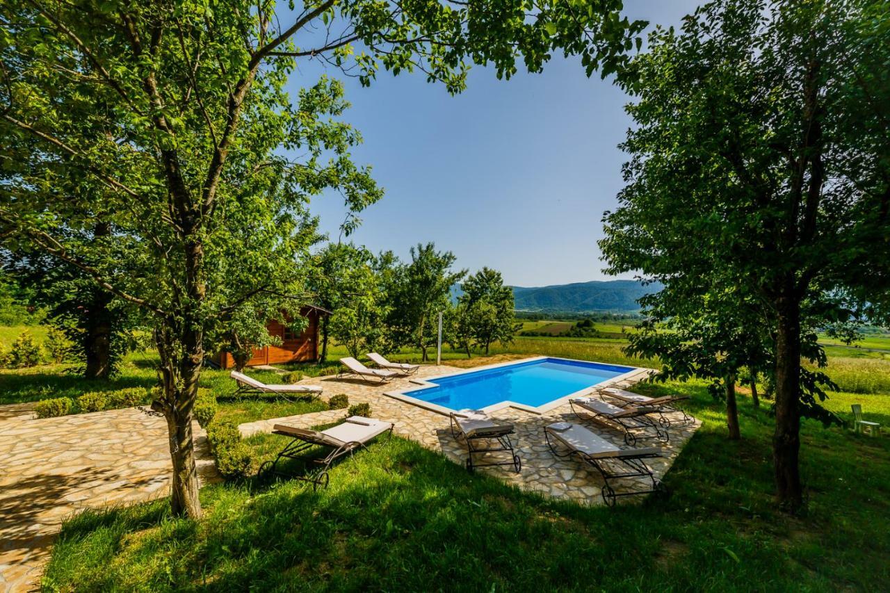 Beautiful Cottage With Heated Pool For 22 Ppl Plaski ภายนอก รูปภาพ